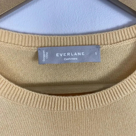 Everlane Yellow 100% Cashmere Crew Neck Sweater - Picture 5 of 12